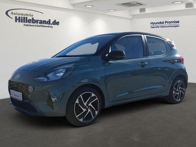 Gebraucht Hyundai i10 Trend 84 PS (61 kW) 2023 Gruen Kleinwagen