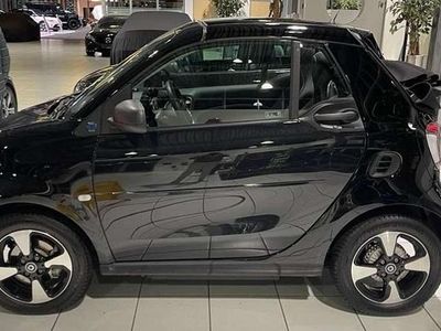 Schwarz Gebraucht 2020 Smart ForTwo Electric Drive Passion Cabrio | 13.500 € (Fairer Preis)