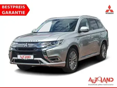 Gebraucht Mitsubishi Outlander P-HEV Plus 224 PS (164 kW) 2020 Silber SUV