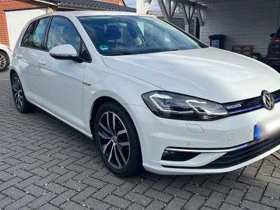 gebraucht VW Golf VII 1,5 TSI ACT Highline Blue Motion