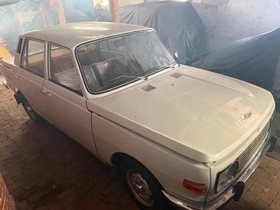Weiß Gebraucht 1984 Wartburg 353 Limousine | 5.300 €