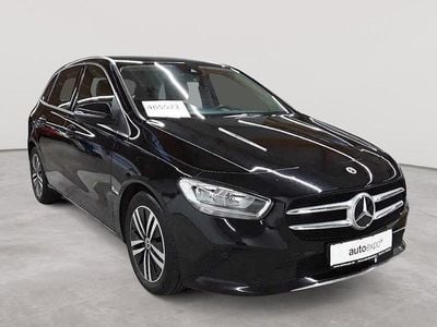 Gebraucht Mercedes B200 Progressive 150 PS (110 kW) 2021 Kosmosschwarz metallic Van / Kleinbus