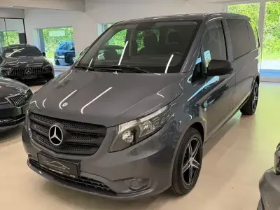 Gebraucht Mercedes Vito 136 PS (100 kW) 2016 Flintgrau Van