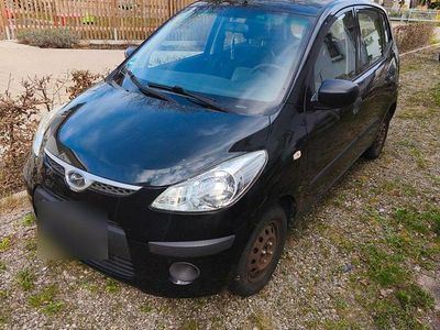 Gebraucht Hyundai i10 67 PS (49 kW) 2010 Schwarz Kleinwagen