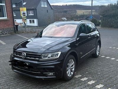 Gebraucht VW Tiguan 239 PS (175 kW) 2019 Schwarz SUV