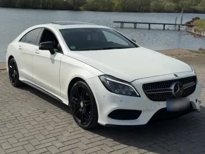 Gebraucht Mercedes CLS350 AMG line 258 PS (189 kW) 2016 Weiß Limousine