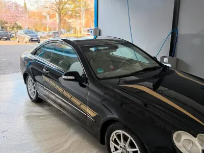Gebraucht Mercedes CLK200 209 PS (153 kW) 2004 Schwarz Coupé