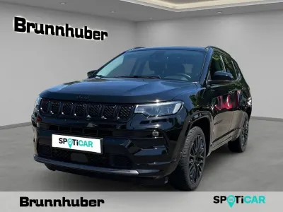 Gebraucht Jeep Compass Altitude 131 PS (96 kW) 2023 Schwarz SUV