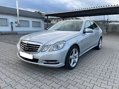 gebraucht Mercedes E220 CDI -Automatik,Xenon,Navi,Distronik,uvm