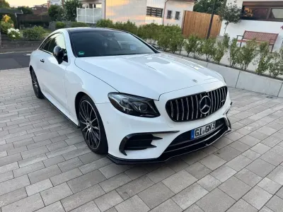 Gebraucht Mercedes E200 AMG 184 PS (135 kW) 2018 Weiß