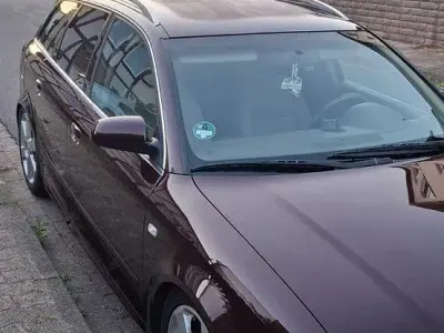 Gebraucht Audi A4 Performance 175 PS (128 kW) 2001 Rot Kombi