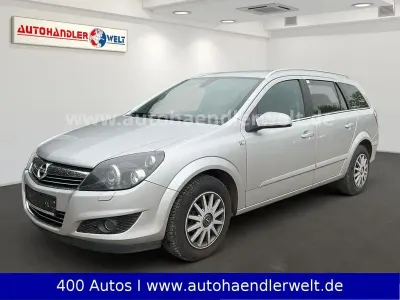 Brugt Opel Astra Innovation 140 HK (102 kW) 2009 Sølv Sedan