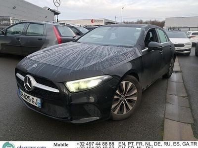 Gebraucht Mercedes A180 116 PS (85 kW) 2022 Schwarz Limousine