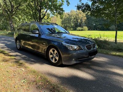 BMW 525
