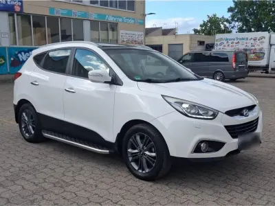 Gebraucht Hyundai ix35 Edition 136 PS (100 kW) 2015 Weiß SUV
