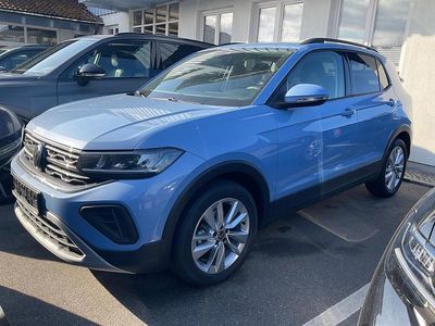 Neu VW T-Cross Life 150 PS (110 kW) 2026 Clear blue metallic SUV