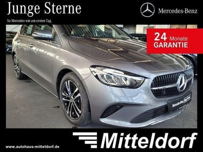 Grau Gebraucht 2024 Mercedes B180 Advanced Van / Kleinbus | 31.780 € (Etwas zu teuer)