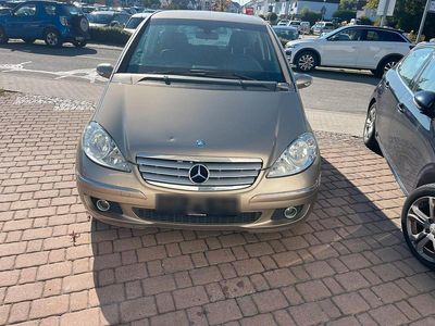 Usata Mercedes A170 116 CV (85 kW) 2004 Oro Utilitaria