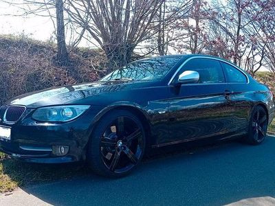Schwarz Gebraucht 2013 BMW 325 M Sport Coupé | 18.500 € (Teuer)