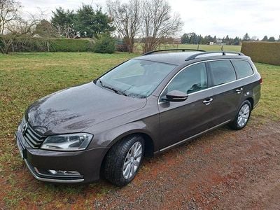 Gebraucht VW Passat Comfortline 140 PS (102 kW) 2013 Braun Kombi
