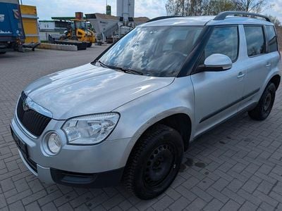 Second-hand Skoda Yeti Plus Edition 110 CP (80 kW) 2012 Argintiu SUV
