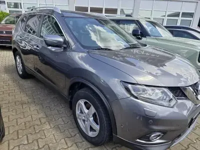 Gebraucht Nissan X-Trail 360º 163 PS (119 kW) 2017 Grau SUV