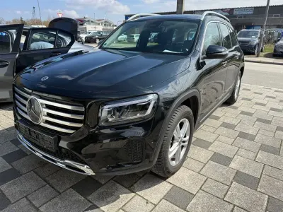 Gebraucht Mercedes GLB200 Progressive 150 PS (110 kW) 2024 Schwarz SUV