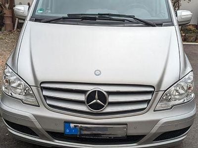 Silber Gebraucht 2013 Mercedes Viano Van / Kleinbus | 17.999 € (Guter Preis)