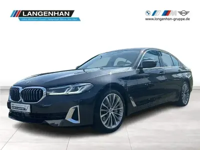 Gebraucht BMW 540 Efficient Dynamics 333 PS (244 kW) 2023 Grau Limousine