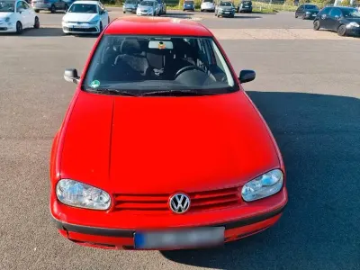 Brugt VW Golf III 90 HK (66 kW) 1999 Rød Sedan
