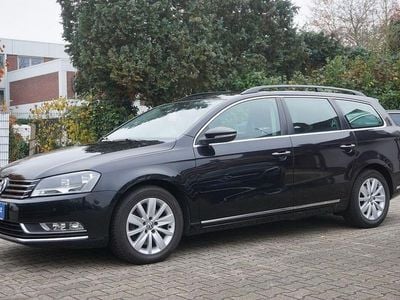 Gebraucht VW Passat 140 PS (102 kW) 2012 Schwarz Kombi