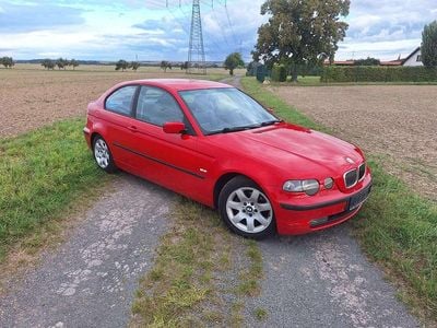 Gebraucht BMW 316 116 PS (85 kW) 2002 Rot Kleinwagen