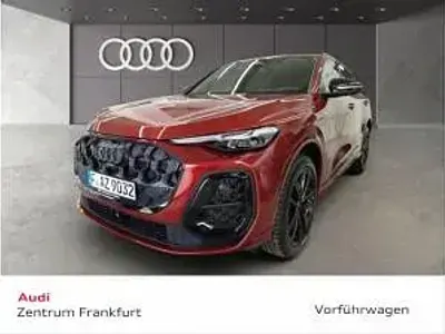 Gebraucht Audi Q5 Ambiente 204 PS (150 kW) 2025 Rot (grenadinerot metallic/grenadinerot metallic) SUV
