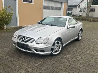 Gebraucht Mercedes SLK200 AMG 163 PS (119 kW) 2002 Silber Cabrio