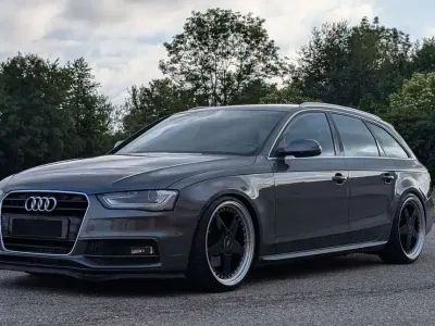Gebraucht Audi A4 S-Line 150 PS (110 kW) 2015 Grau Kombi