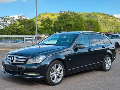Gebraucht Mercedes C220 Avantgarde 170 PS (125 kW) 2011 Grau Kombi