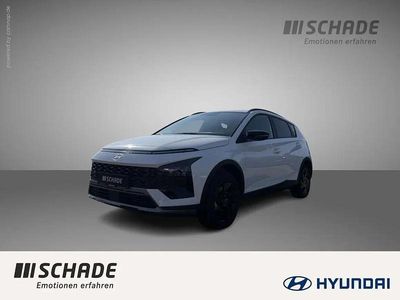 Neu Hyundai Bayon Blackline 89 PS (65 kW) 2026 Atlas white SUV