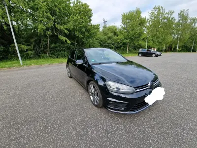 Second-hand VW Golf VII R 100 CP (73 kW) 2014 Negru Berlinǎ