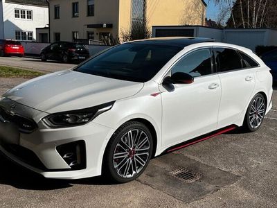 gebraucht Kia ProCeed GT Pro_Cee’d /1.6 T-GDI DCT GT GT