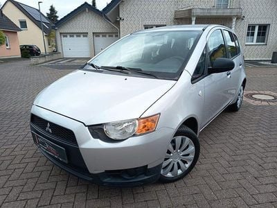 Second-hand Mitsubishi Colt Inform 75 CP (55 kW) 2009 Argintiu Hatchback