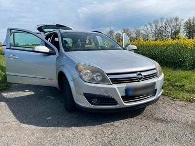 Gebraucht Opel Astra 105 PS (77 kW) 2006 Silber Kombi