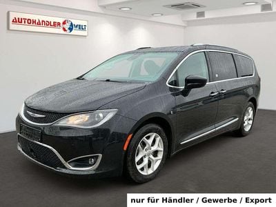 Gebraucht Chrysler Pacifica 287 PS (211 kW) 2017 Schwarz Kombi
