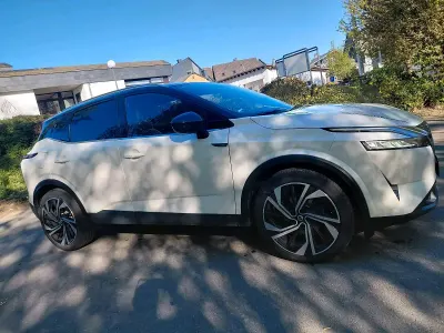 Gebraucht Nissan Qashqai Tekna+ 158 PS (116 kW) 2022 Weiß SUV