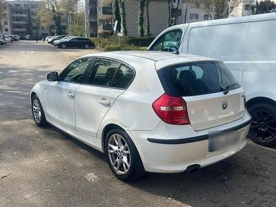 Gebraucht BMW 116 122 PS (89 kW) 2010 Kleinwagen