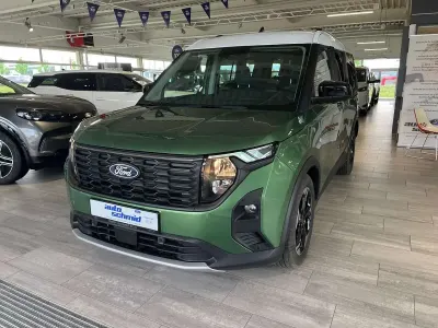 Usata Ford Tourneo Courier Active 125 CV (91 kW) 2025 Verde Monovolume