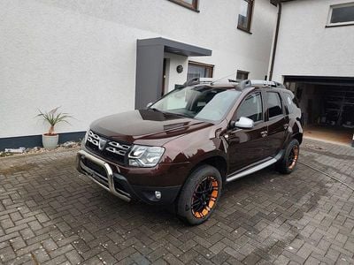 Gebraucht Dacia Duster Prestige 125 PS (91 kW) 2016 Braun SUV