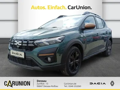 Usata Dacia Sandero Extreme 110 CV (80 kW) 2025 Verde Utilitaria