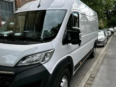 Gebraucht Opel Movano 165 PS (121 kW) 2024 Weiß Van