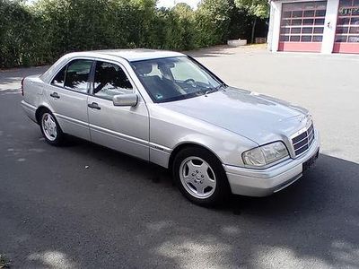 Mercedes C230