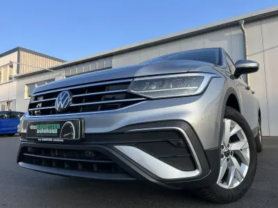 Gebraucht VW Tiguan Life 150 PS (110 kW) 2025 Silber SUV